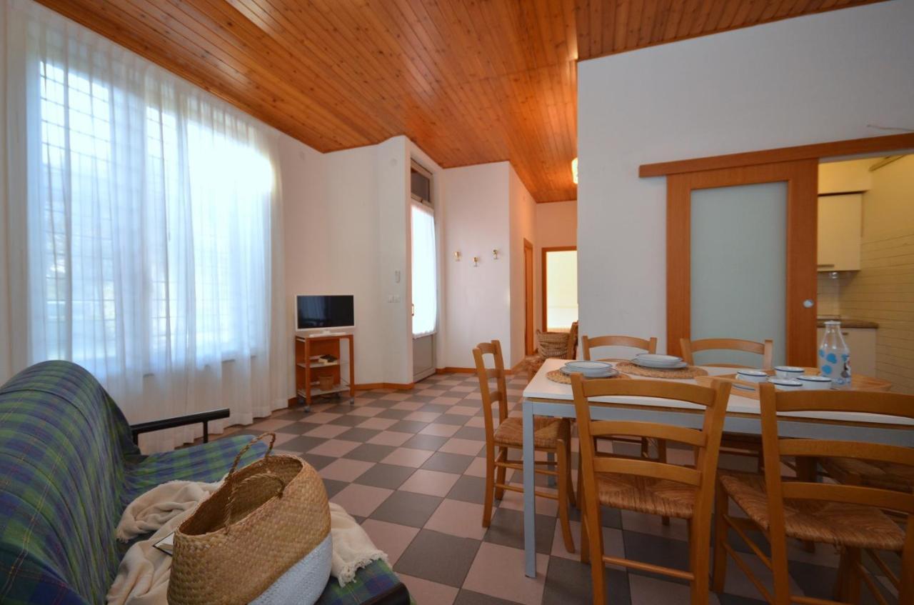 Villa Beethoven Lignano Sabbiadoro Exterior photo